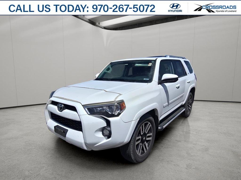 Used 2014 Super White Toyota SR5 image 1