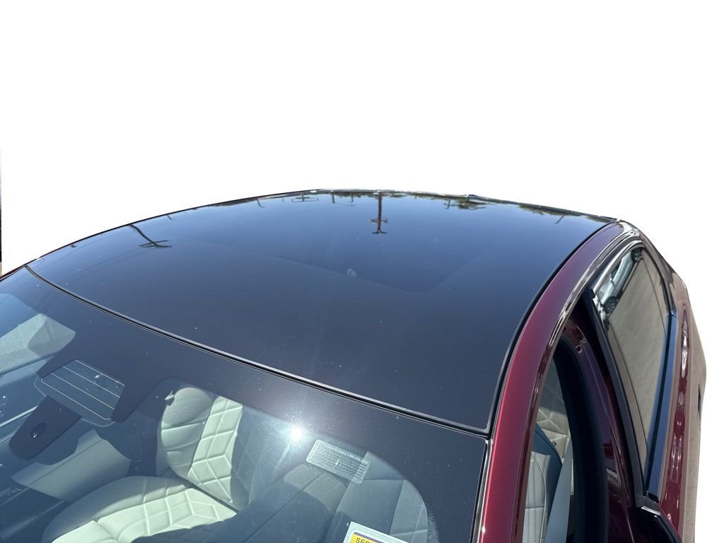 2025 BMW 7 Series 750e - Photo 12