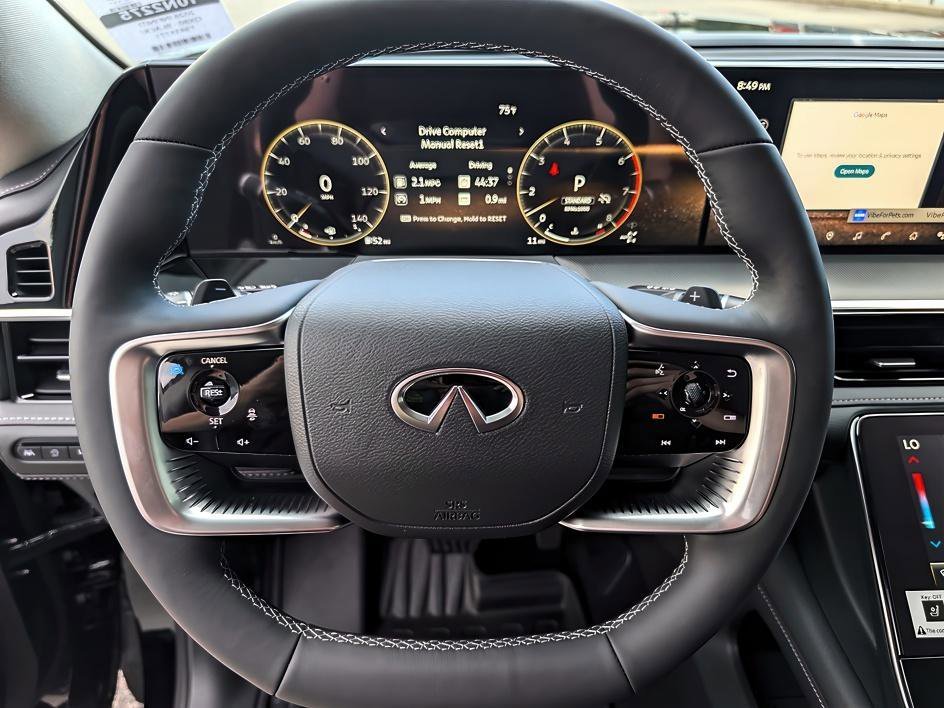 New 2026 Black Obsidian INFINITI LUXE image 13