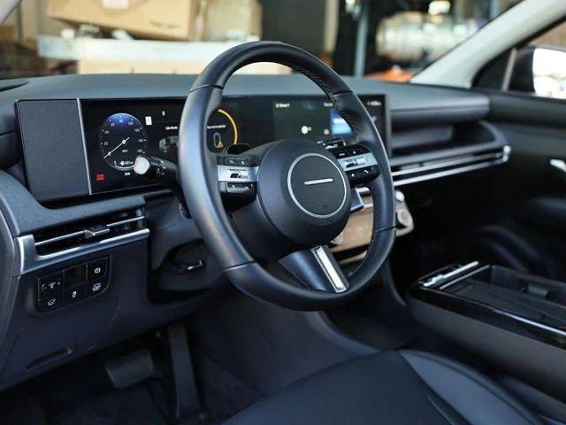 Certified Used 2025 Ash Black Hyundai SEL Convenience image 17