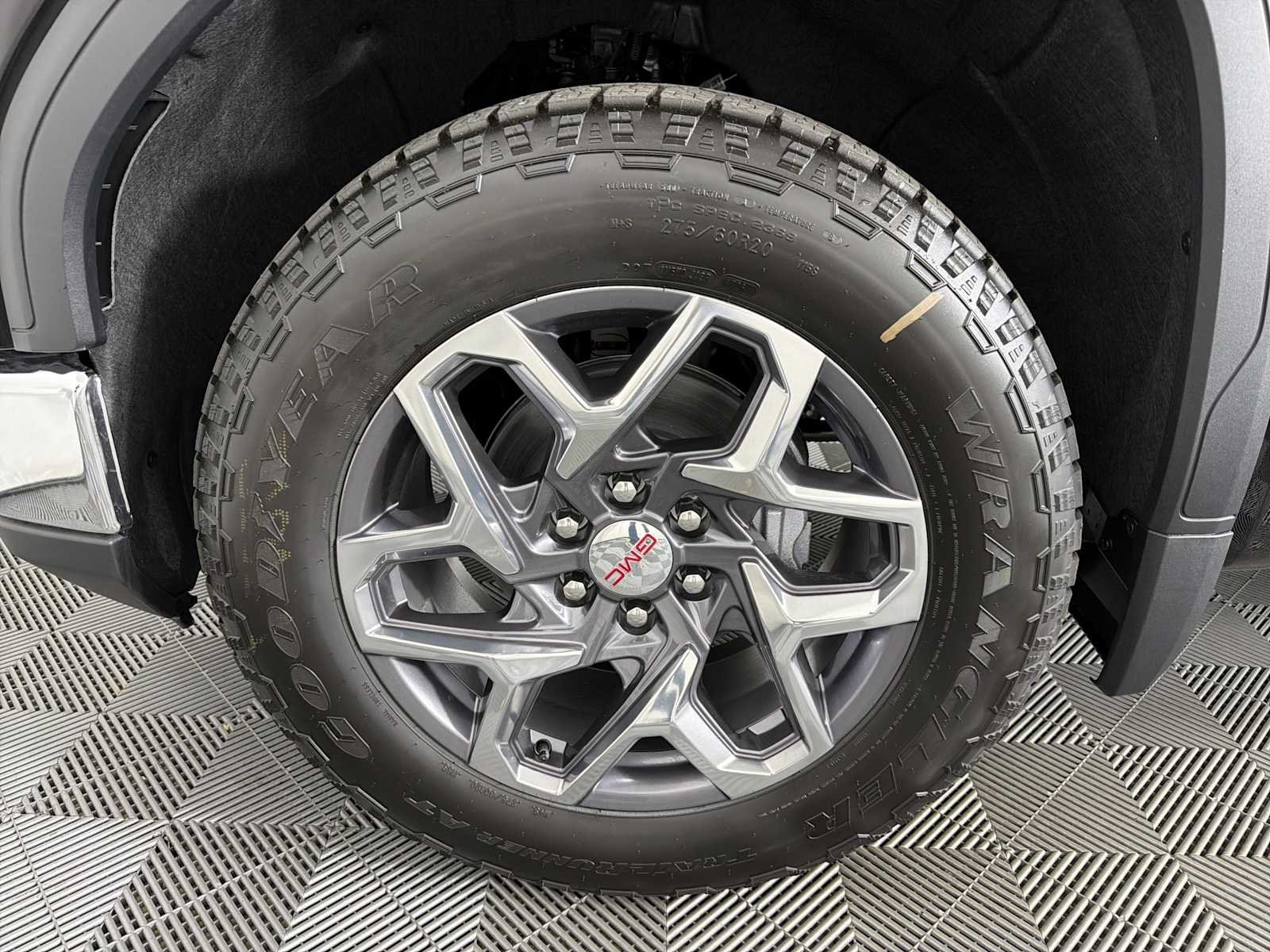 New 2026 Onyx Black GMC SLT image 9
