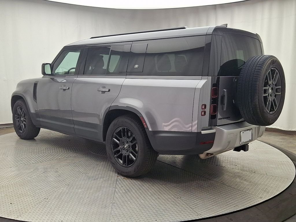 Certified Used 2023 Eiger Grey Metallic Land Rover S image 6