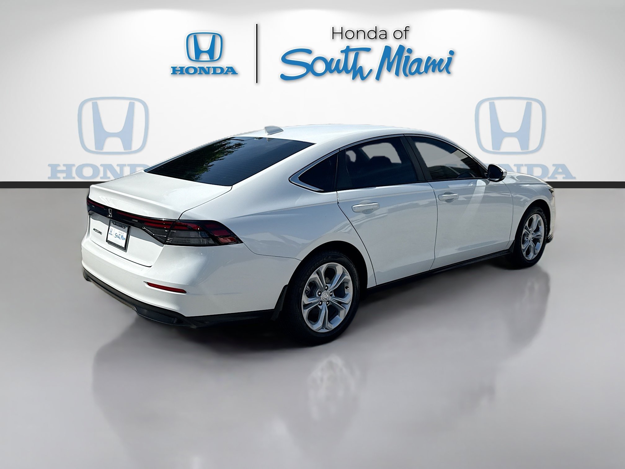 2024 Honda Accord LX - Photo 7