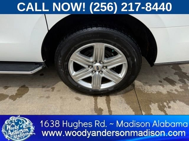 Used 2021 White Metallic Ford XLT image 4