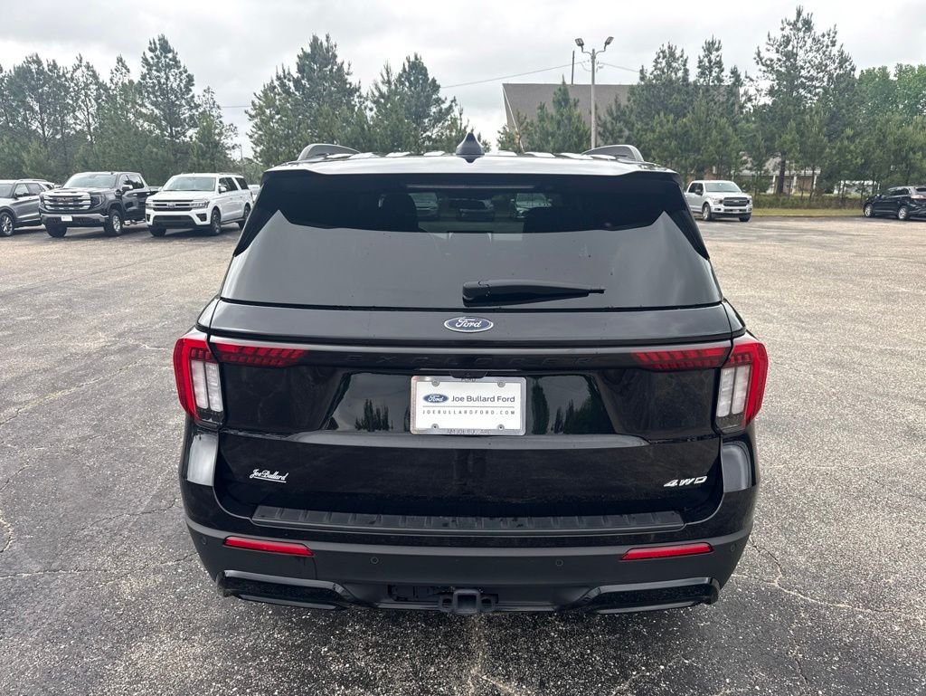 Used 2025 Black Ford ST-Line image 23