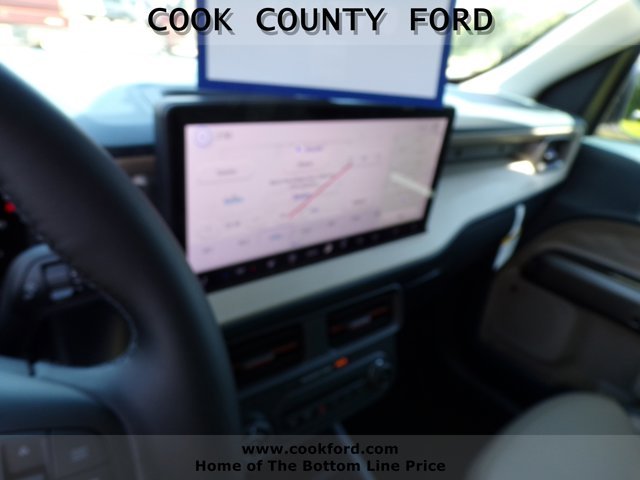 New 2026 Oxford White Ford Lariat® image 18