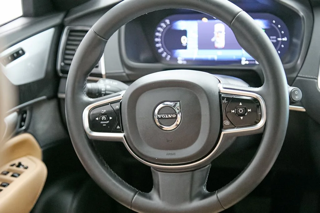 Certified Used 2024 Onyx Black Volvo Ultimate image 29