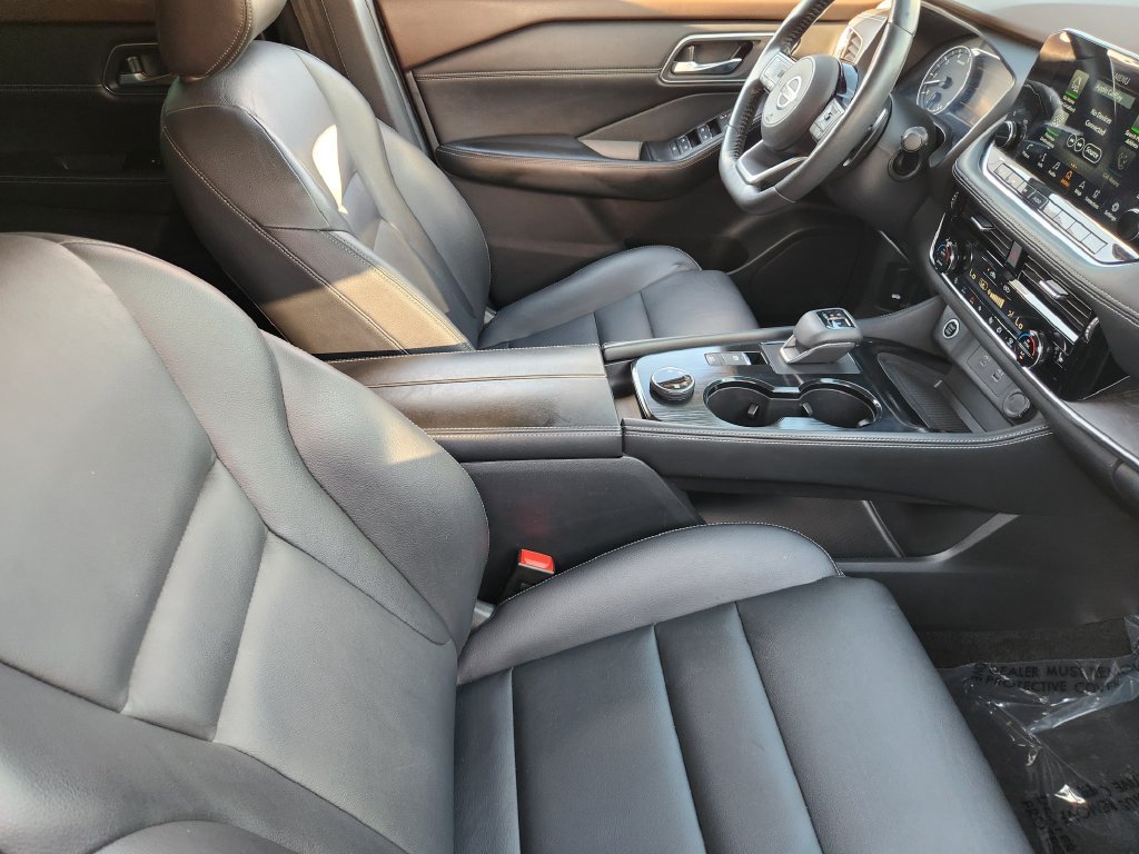 Certified Used 2021 Gray Nissan SL image 15