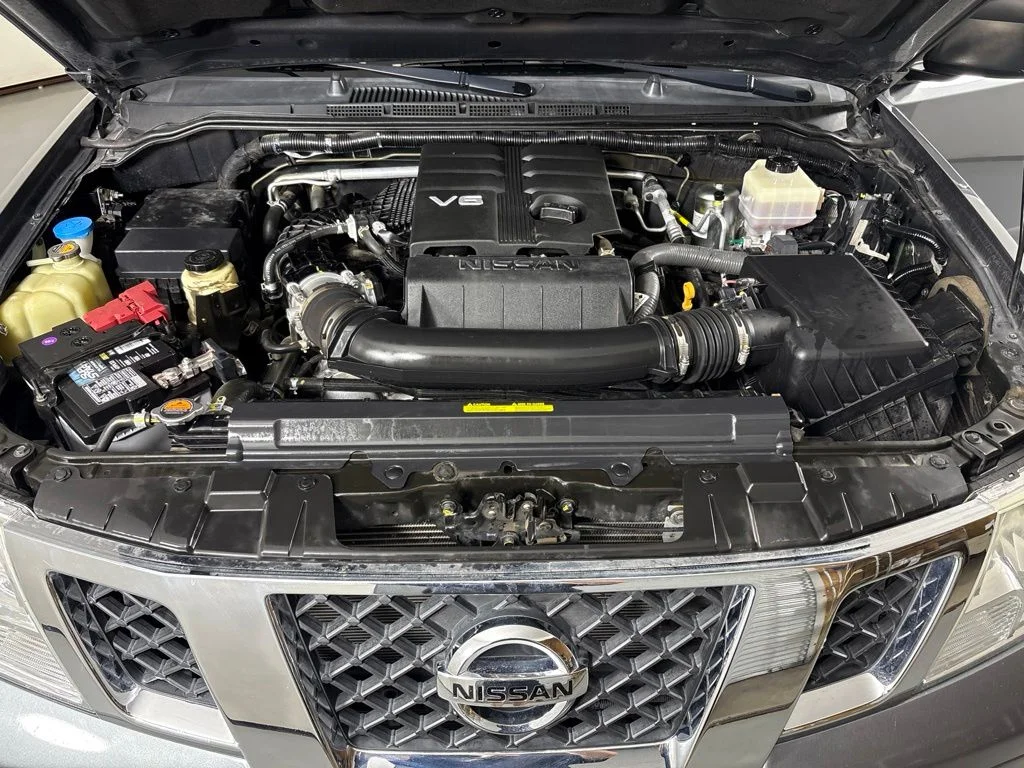 Used 2021 Gray Nissan SV image 36