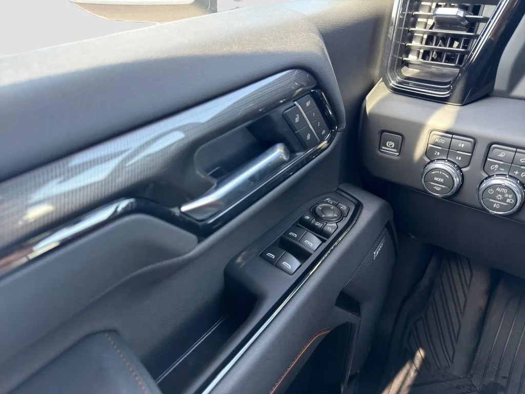 2026 GMC Sierra 2500HD AT4 - Photo 12