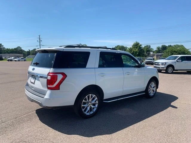 Used 2021 White Ford XLT image 7