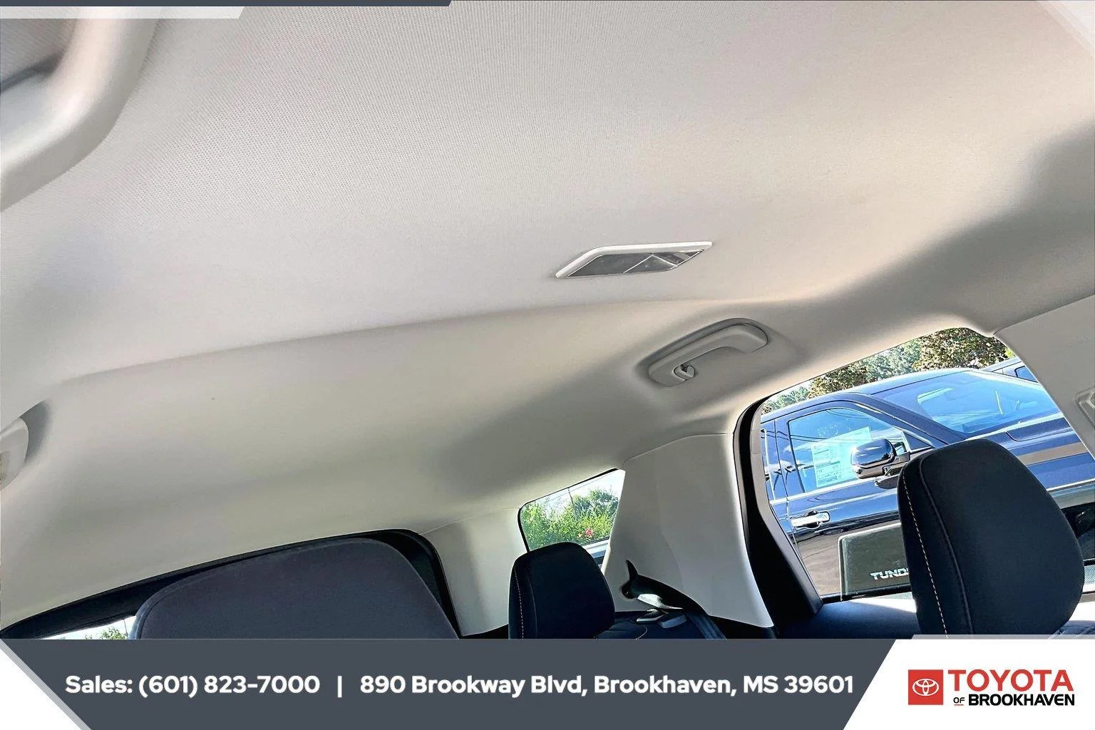Used 2025 Oxford White Ford Big Bend image 16
