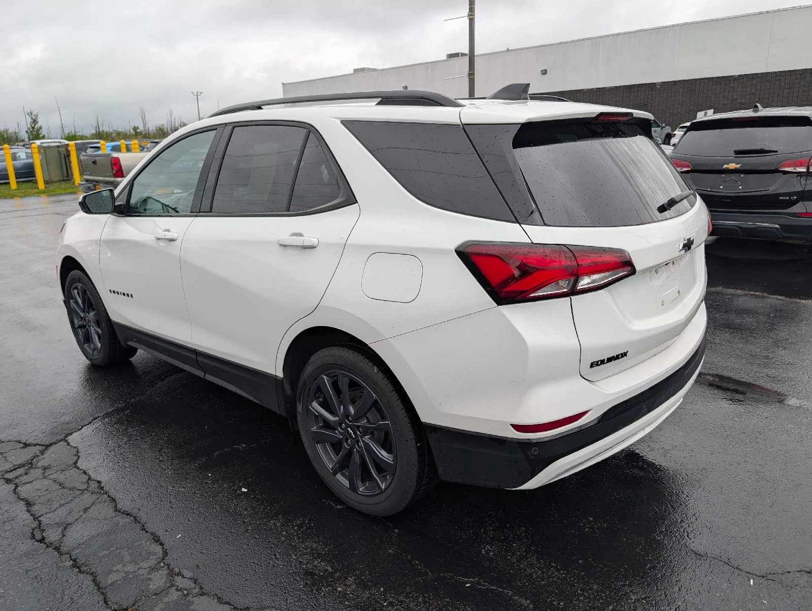 Used 2024 Summit White Chevrolet RS image 6