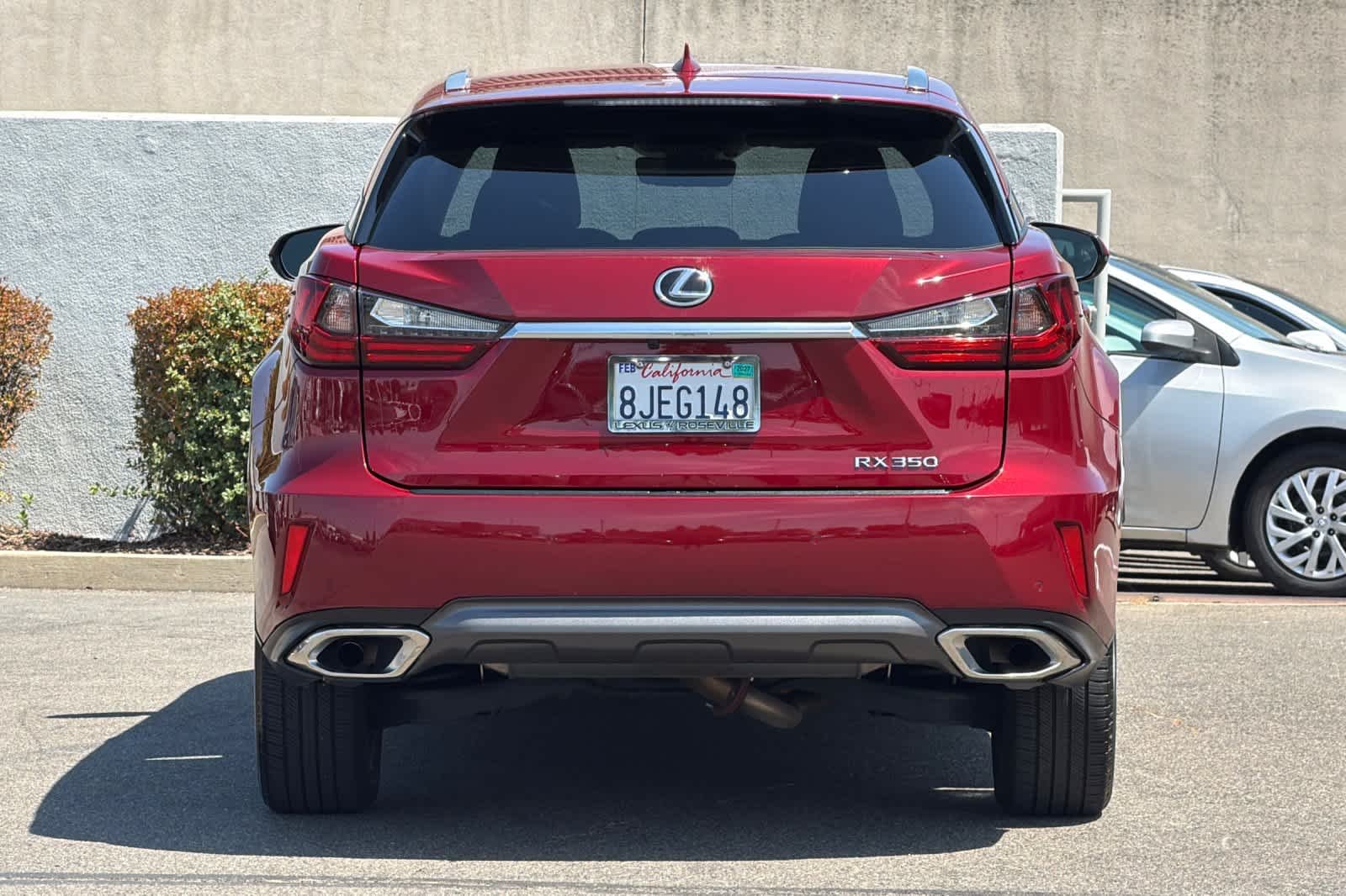 Used 2019 Matador Red Mica Lexus  image 8