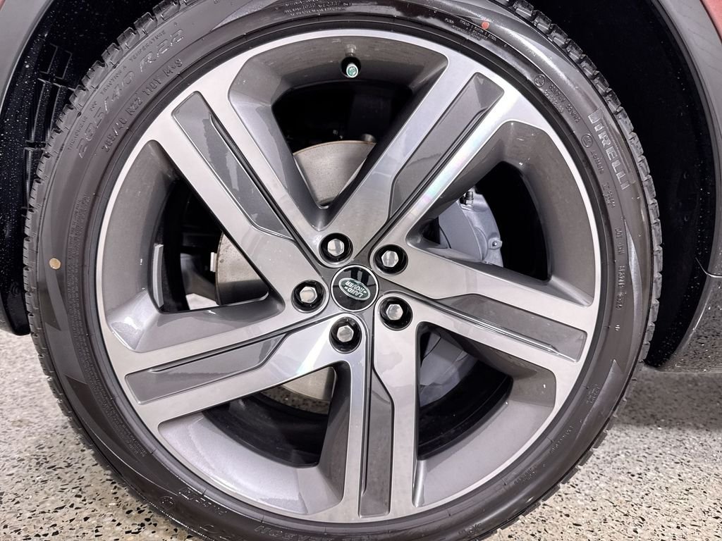 2026 Land Rover Discovery Gemini Edition - Photo 10