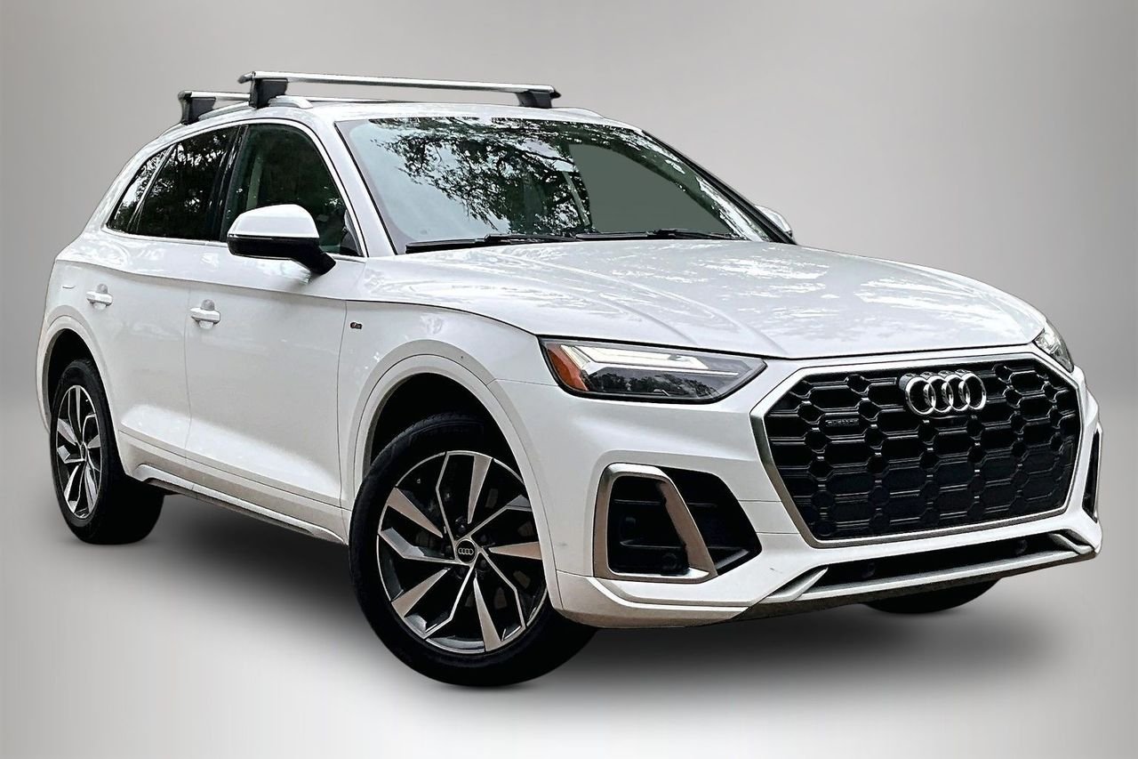 2024 Audi Q5 45 Premium Plus's photo