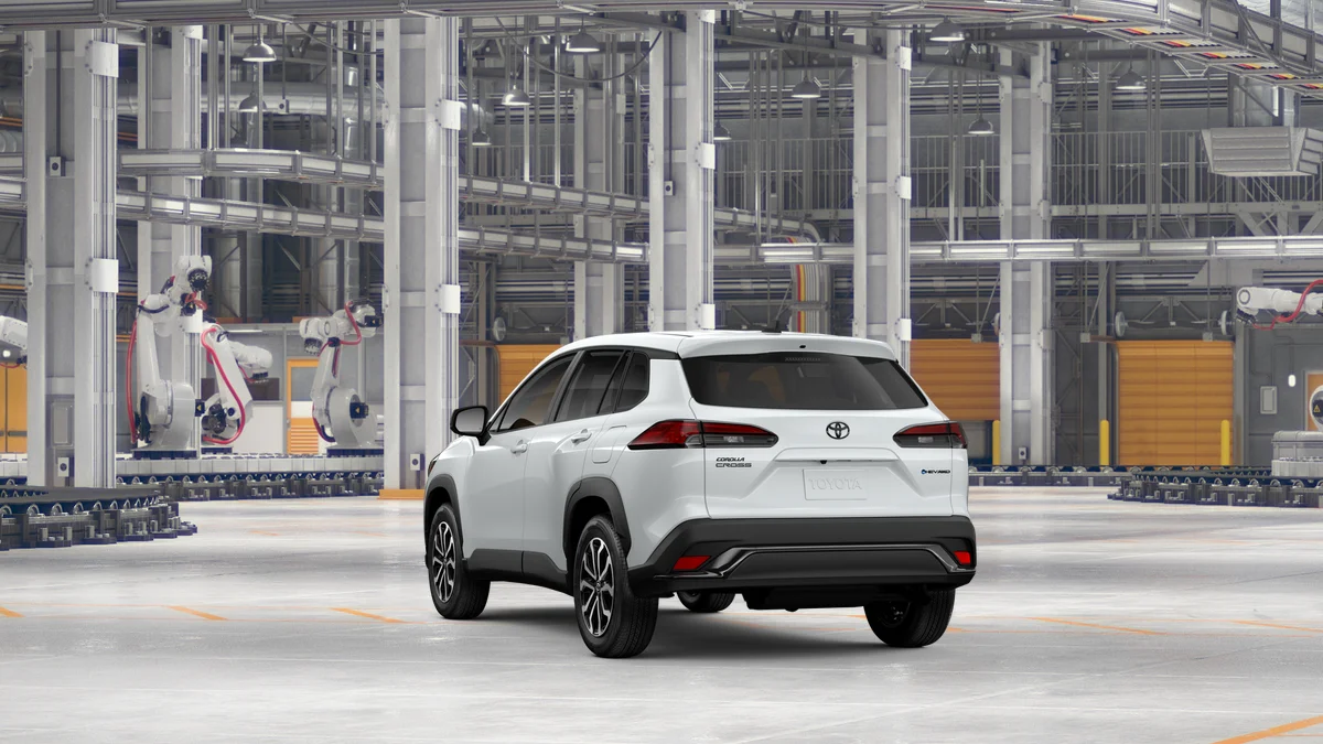 New 2026 Wind Chill Pearl Toyota Hybrid S image 19