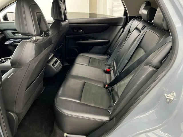 Used 2023 Gray Nissan ENGAGE e-4ORCE image 11