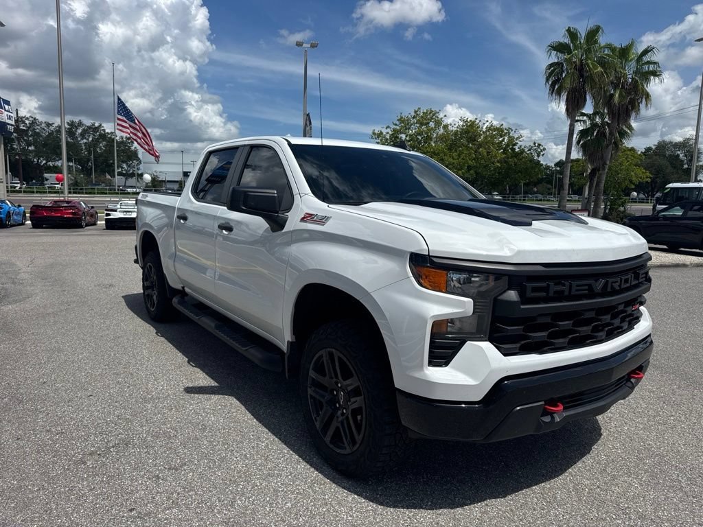 Used 2024 Summit White Chevrolet Custom Trail Boss image 7