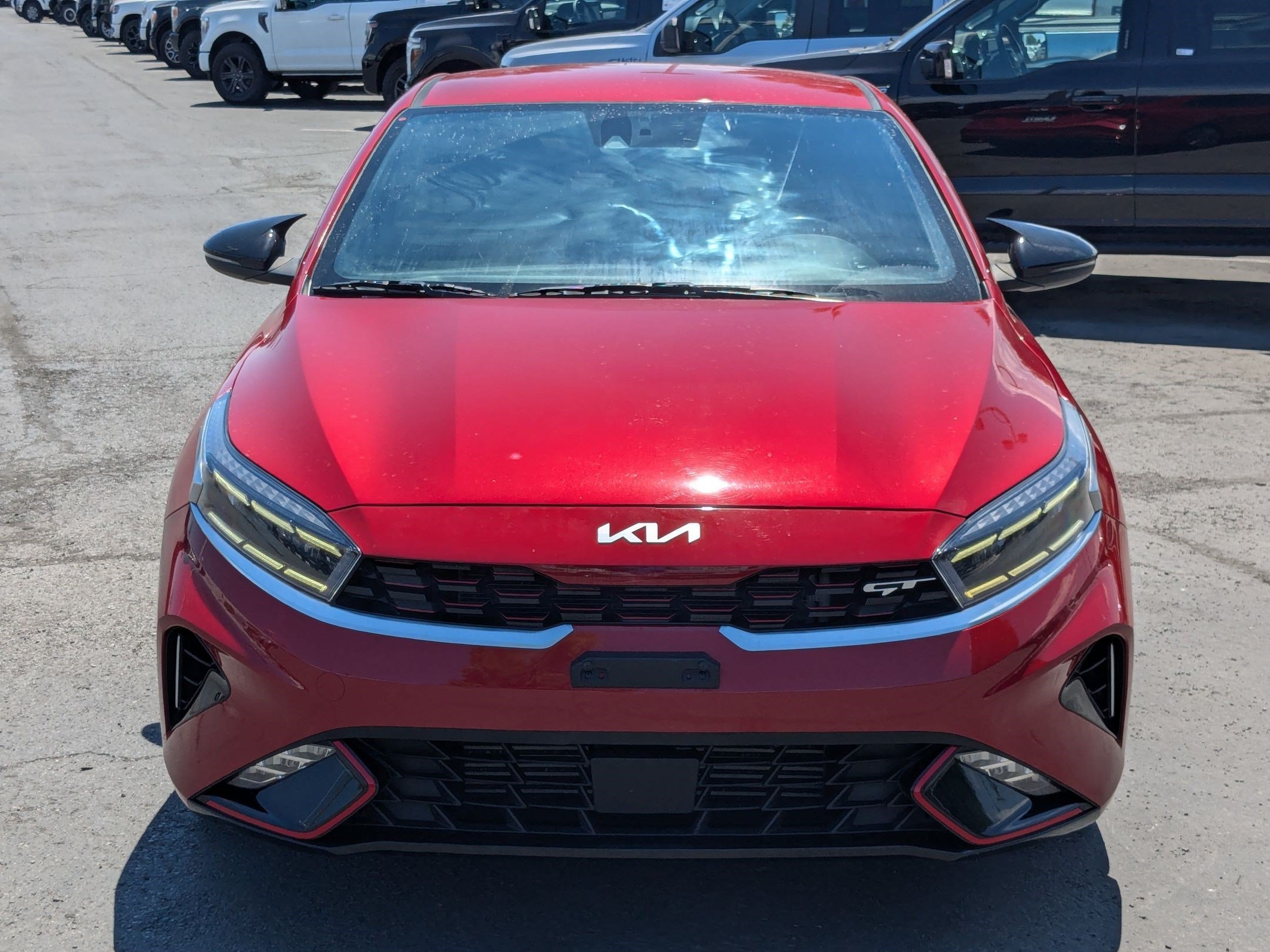 Used 2023 Currant Red Kia GT image 9