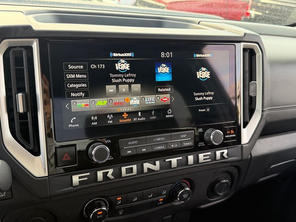 Used 2025 Gray Nissan SV image 18