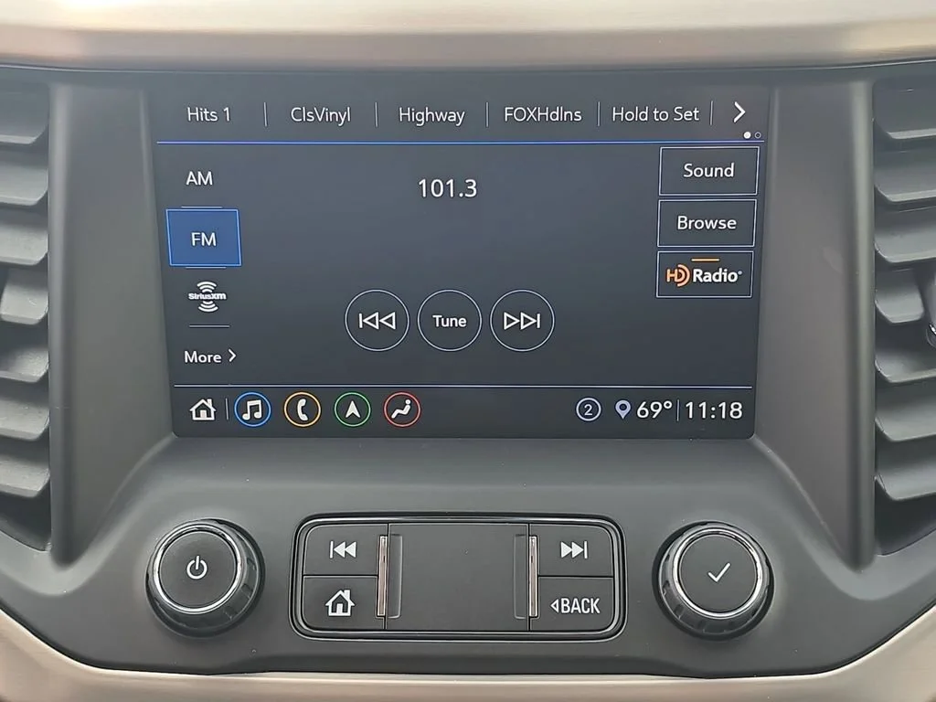 2020 GMC Acadia Denali - Photo 13