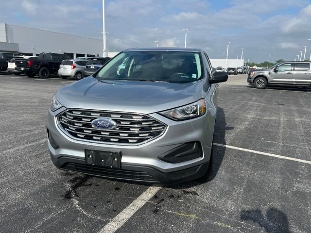 Used 2020 Silver Metallic Ford SE image 4