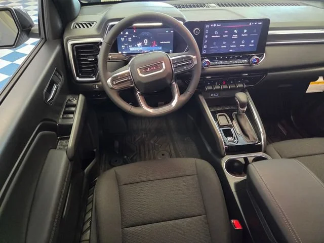 New 2026 Sterling Metallic GMC Elevation image 14