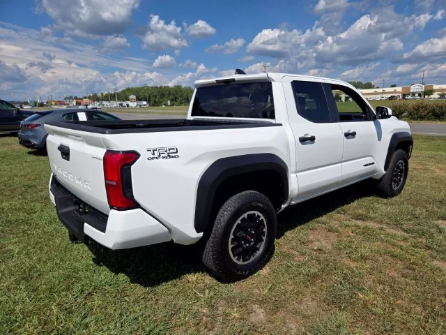 Used 2025 White Toyota TRD Off-Road image 8
