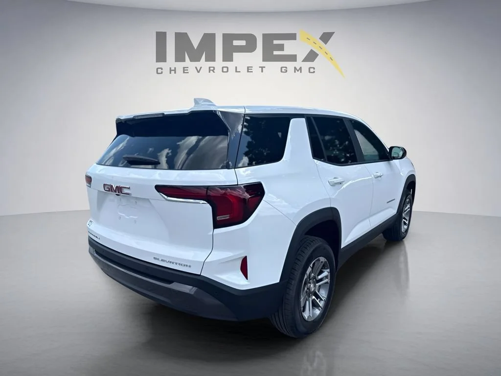 New 2027 Summit White GMC Elevation image 6