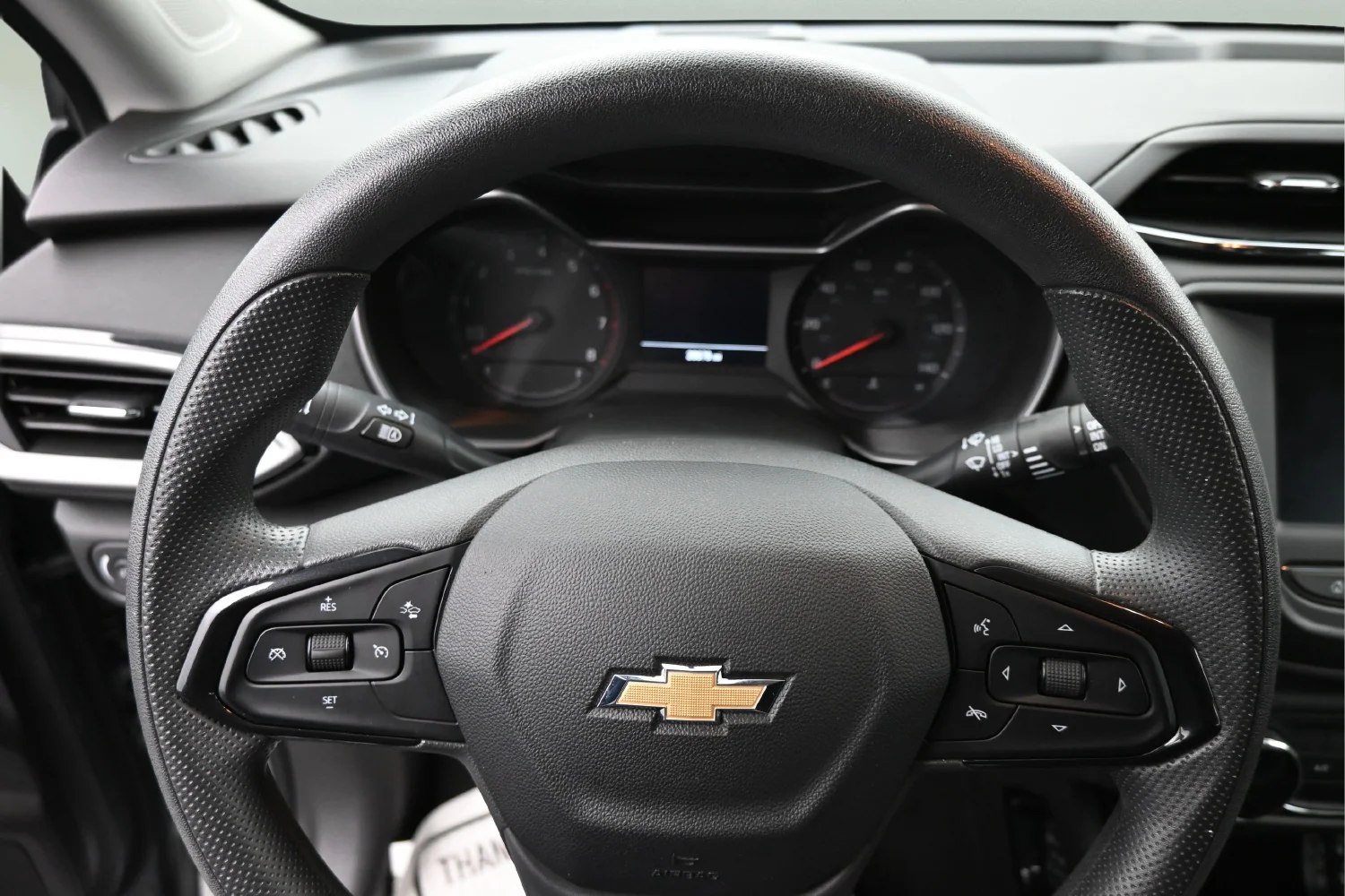 Used 2023 Gray Chevrolet LS image 13