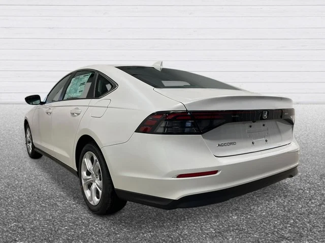 New 2026 Platinum White Pearl Honda LX image 4