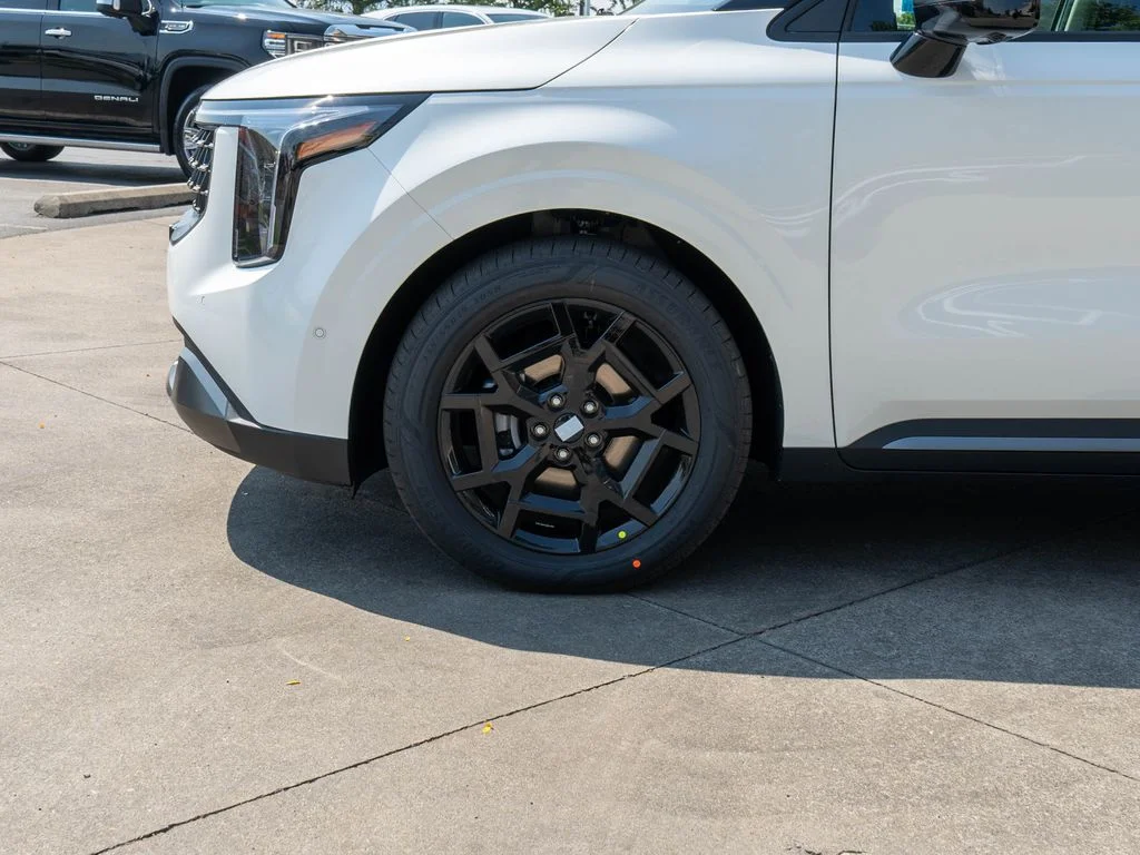 New 2027 Snow White Pearl Kia SX image 32