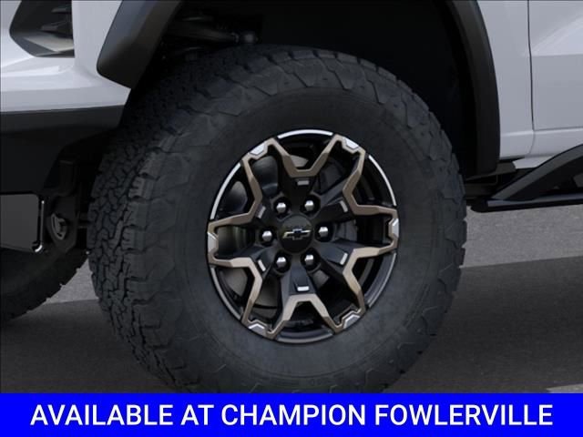 New 2026 Summit White Chevrolet ZR2 image 9