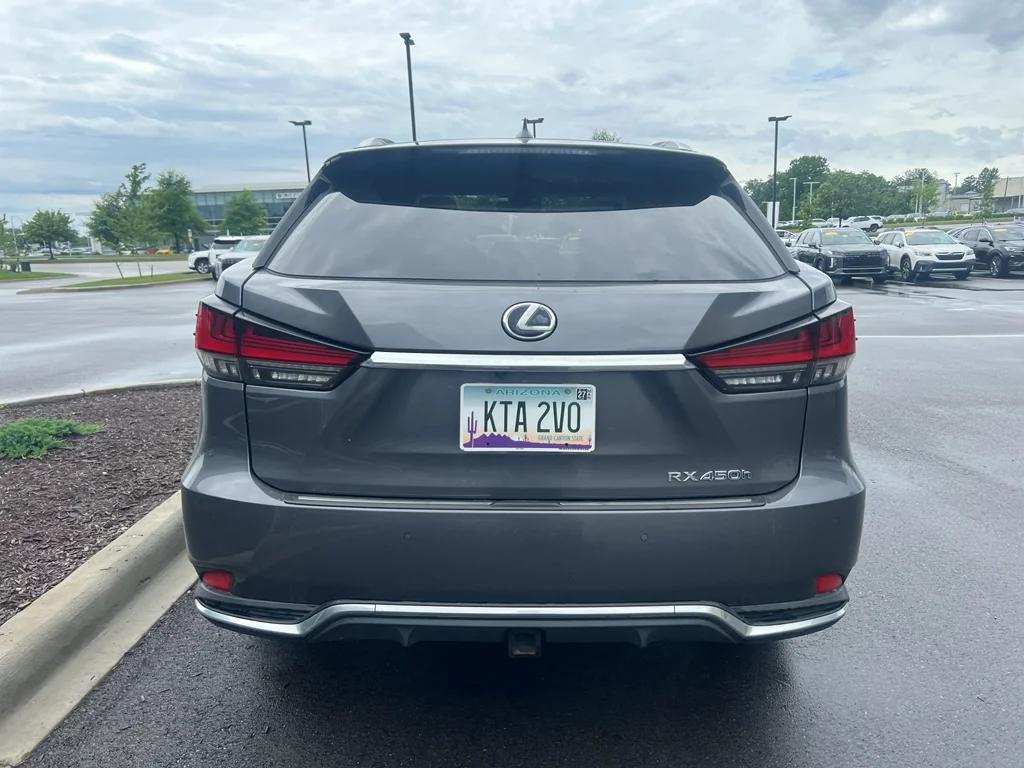 Used 2022 Nebula Gray Pearl Lexus LUXU image 16