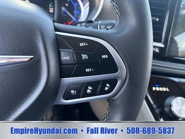 2023 Chrysler Pacifica Hybrid Touring L - Photo 30