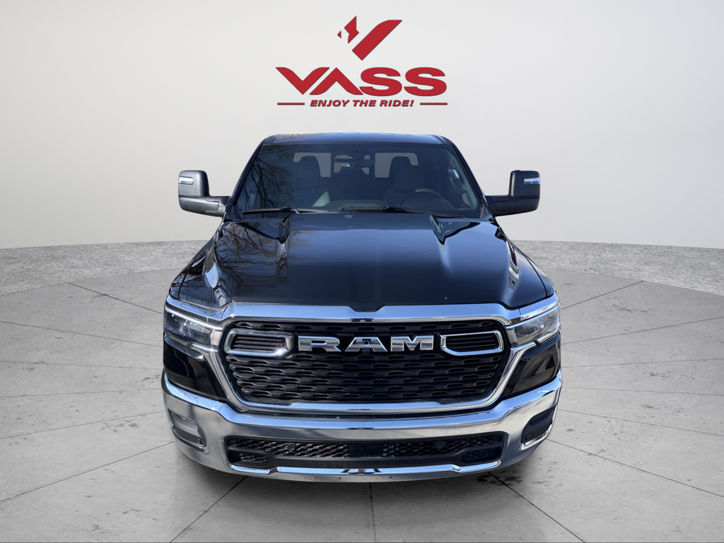 New 2026 Diamond Black Crystal Pearl-Coat Exterior Paint RAM Big Horn/Lone Star image 8