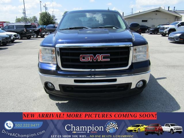 Used 2010 MIDNIGHT BLUE METALLIC GMC SLT image 2