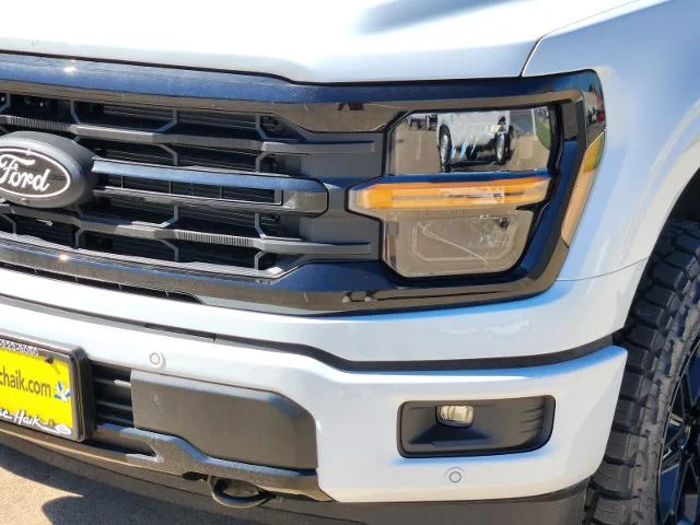 New 2026 Oxford White Ford XLT image 28