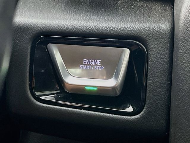 2025 GMC Yukon Denali - Photo 16