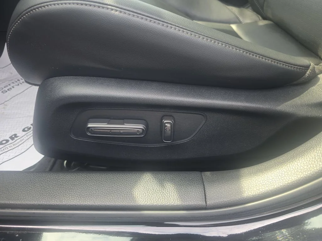 2024 Honda Civic Touring - Photo 16