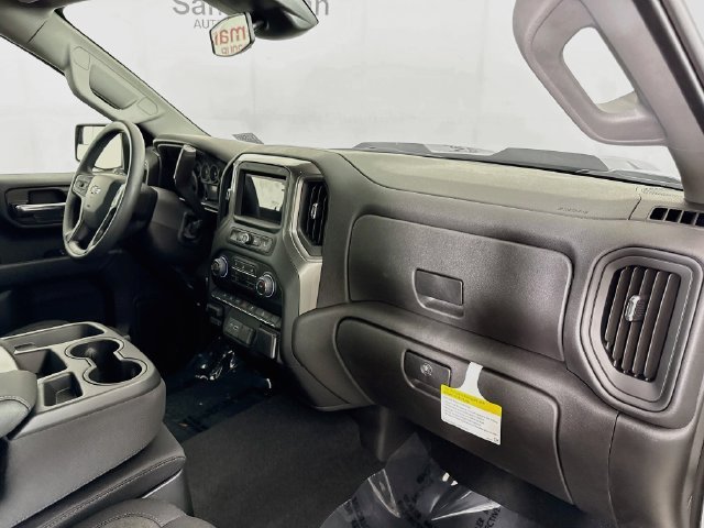 New 2026 Summit White Chevrolet Custom Trail Boss image 28