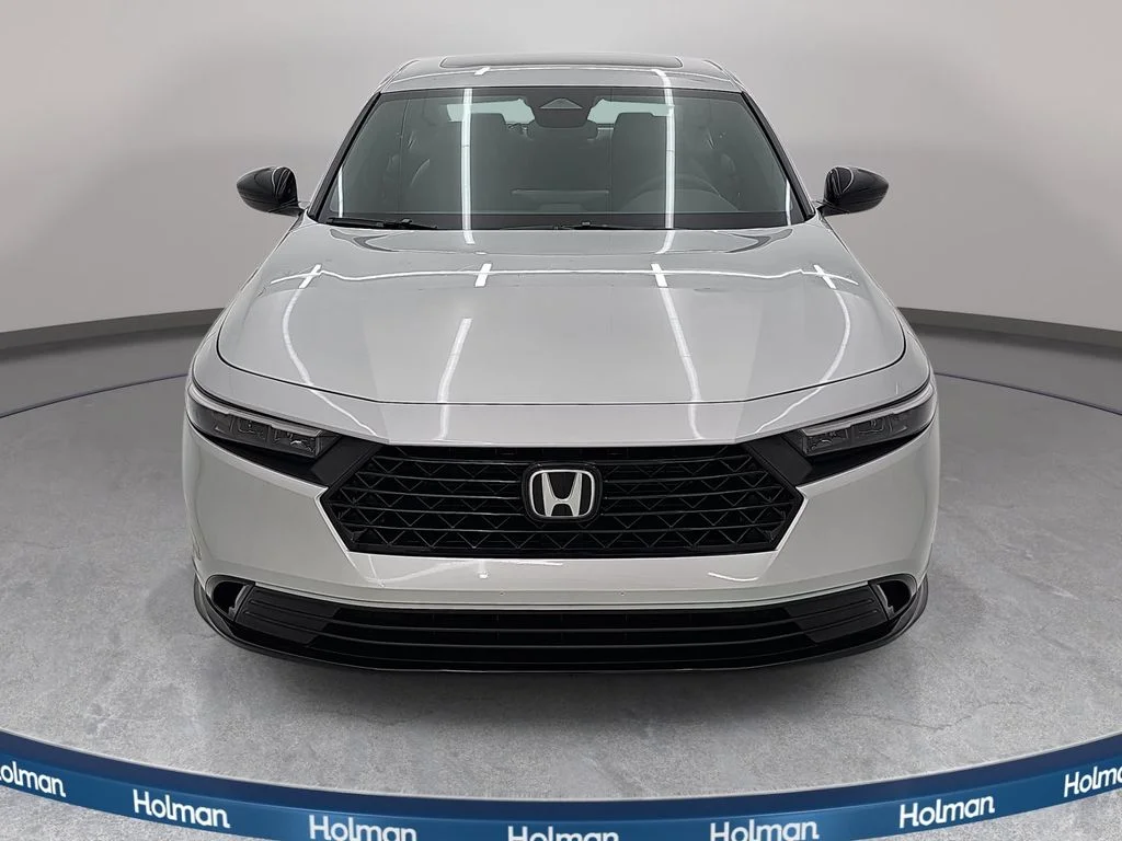 New 2026 Solar Silver Metallic Honda Sport-L image 2