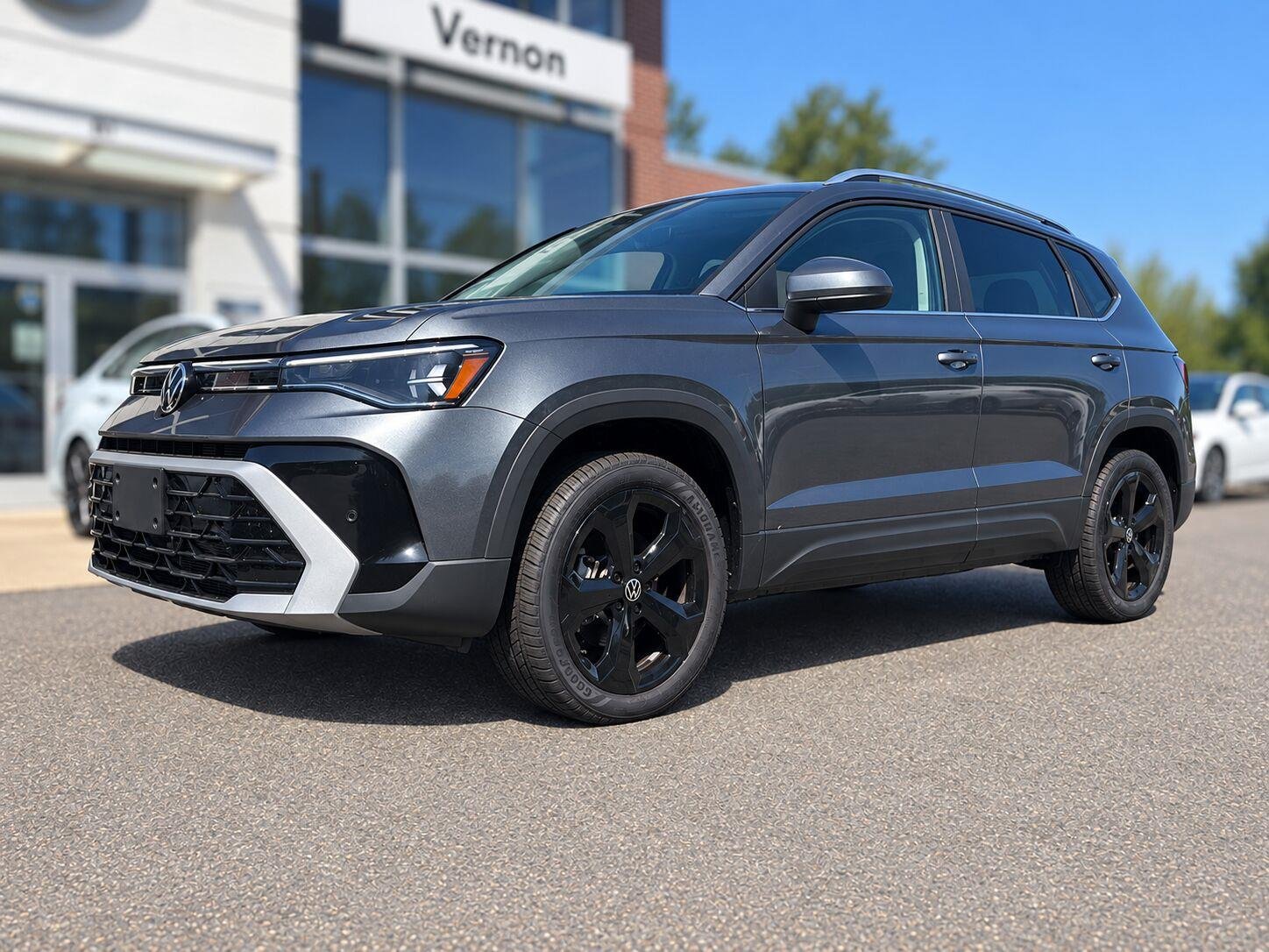 New 2026 Platinum Gray Metallic Volkswagen SEL image 2