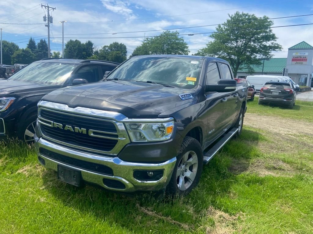 Used 2020 Granite Crystal Metallic Clearcoat Ram Big Horn/Lone Star image 3