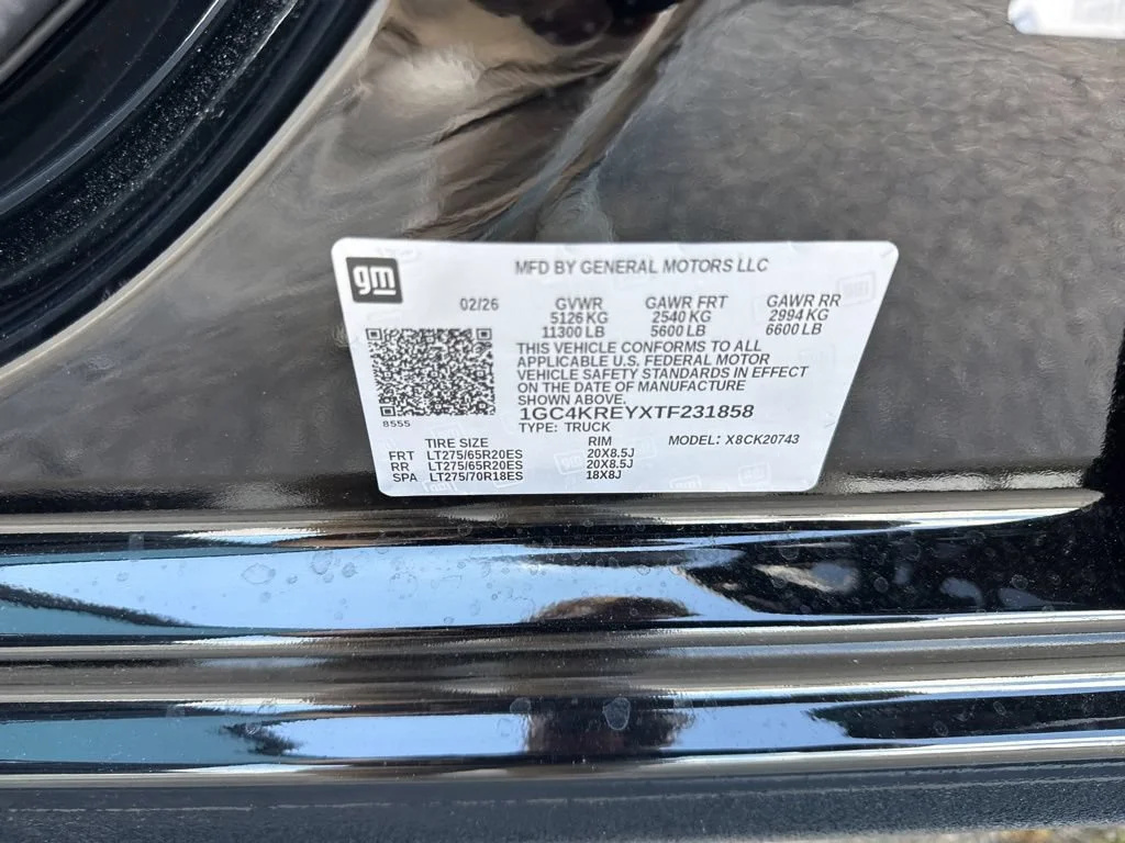 Used 2026 Black Chevrolet High Country image 34