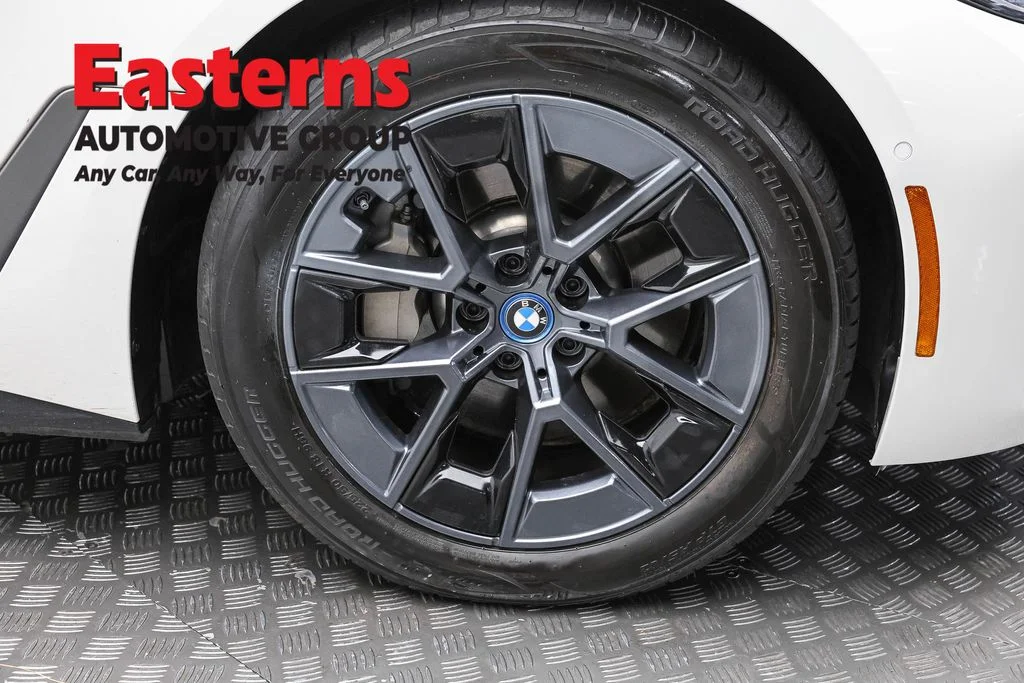 Used 2023 White BMW eDrive35 image 30