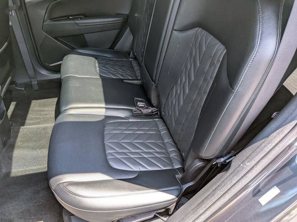 Used 2023 Gray Kia X-Line image 25