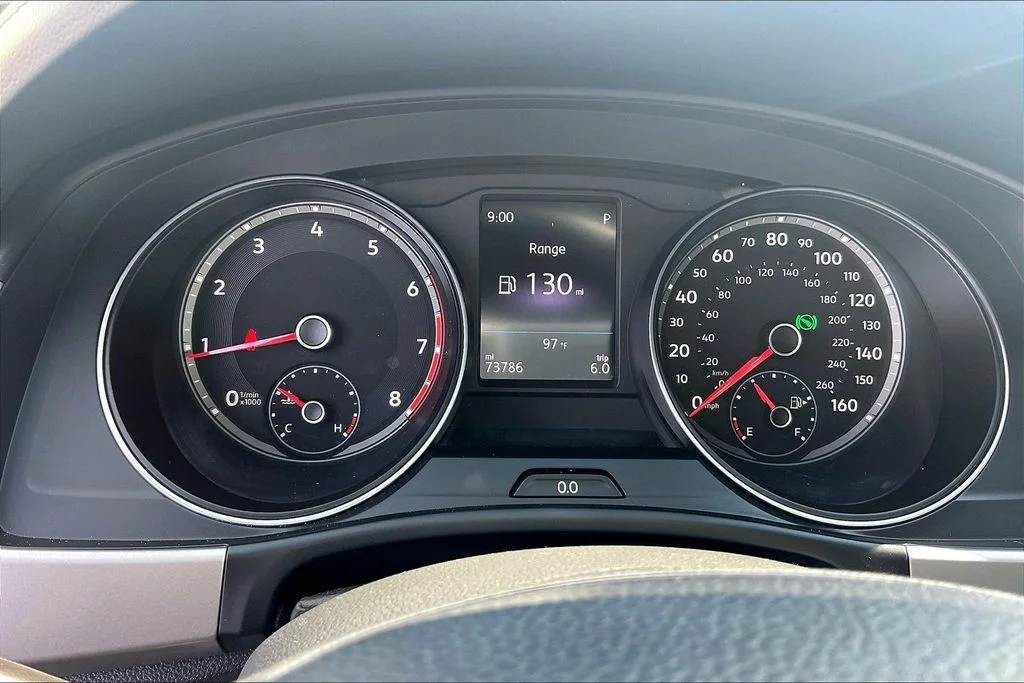 Used 2019 Gray Volkswagen S image 19