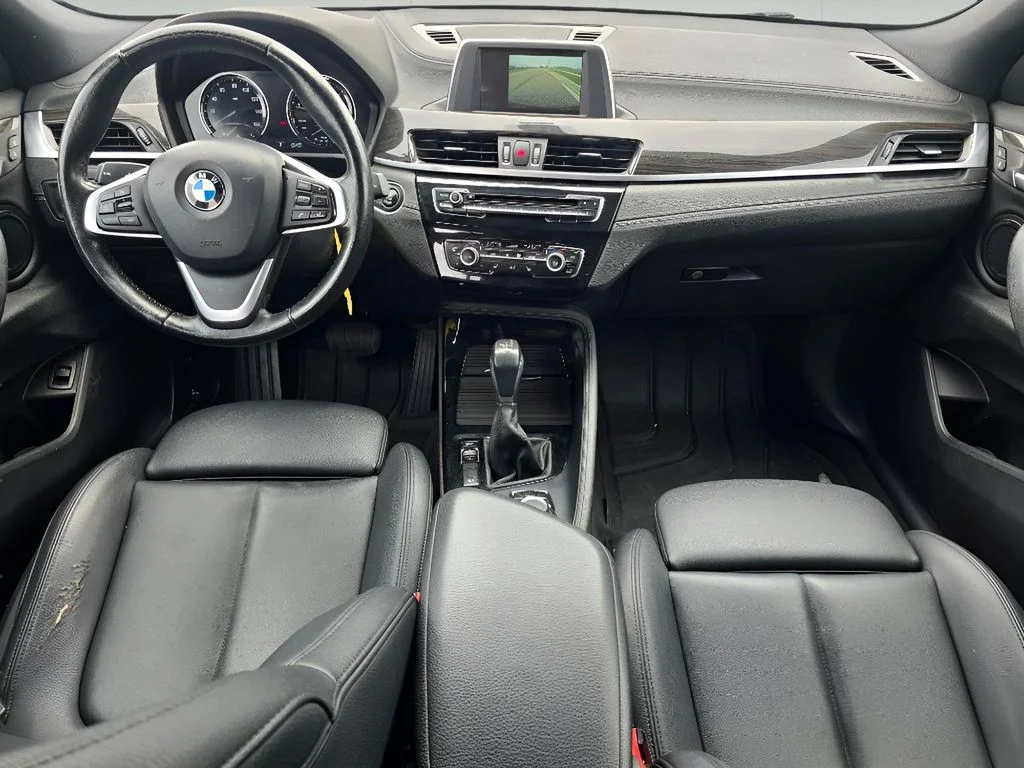 Used 2018 Black Sapphire Metallic BMW xDrive28i image 17